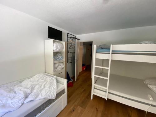 Family apartment in Happy Rancho - pool, tennis sauna.