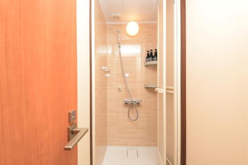 NY House 2新宿三階建て3室2シャワー2トイレ