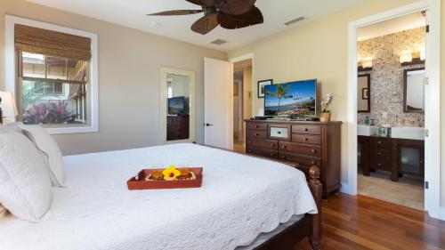 Postel nebo postele na pokoji v ubytování ❤PiH❤ HARMONY VILLA FREE Resort Pool Waterslide Passes 3 Full Bathrooms Bikes