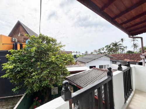 En balkon eller terrasse på The Stop