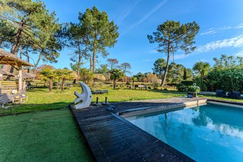 Afbeelding uit fotogalerij van Villa Saint Barth in Gujan-Mestras