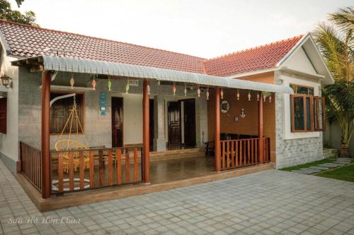 Tòa nhà nơi khách sạn tọa lạc