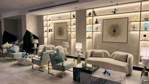 Istumisnurk majutusasutuses Rose Garden Hotel فندق روز جاردن