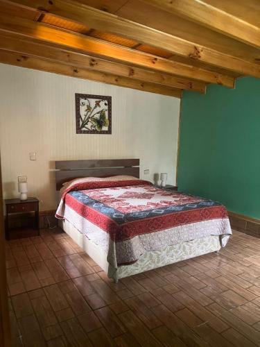 Ένα ή περισσότερα κρεβάτια σε δωμάτιο στο Samka alojamiento