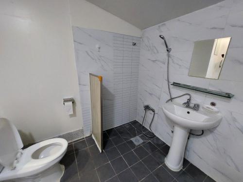 Koupelna v ubytování 서라벌옛집