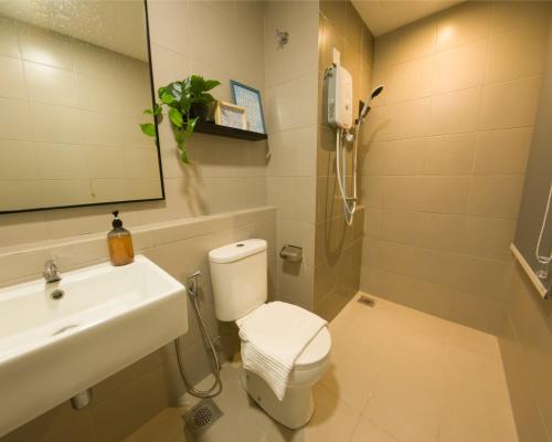 Koupelna v ubytování MayaBay Homestay near KLIA SplashMania at Gamuda Cove by GL Play