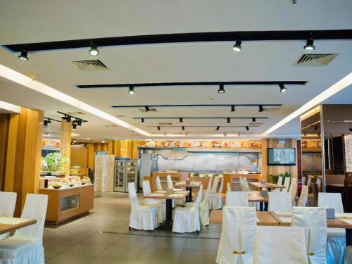 Εστιατόριο ή άλλο μέρος για φαγητό στο New Regent Hotel