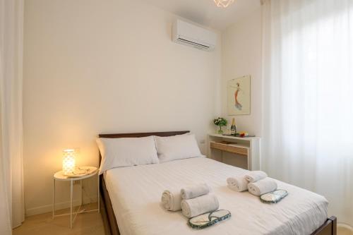 Masotto 27 Modern Two Room Apartment near Linate
