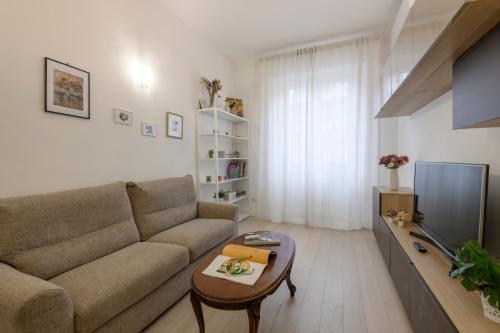 Masotto 27 Modern Two Room Apartment near Linate