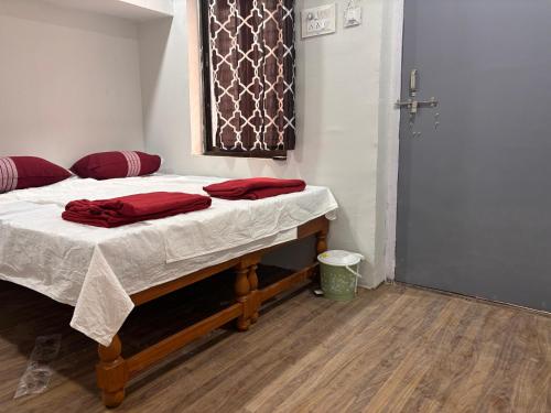 Postel nebo postele na pokoji v ubytování MR Lodge