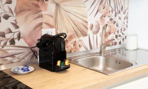 Cosmo 38 Luxury Apartments - Free Parking