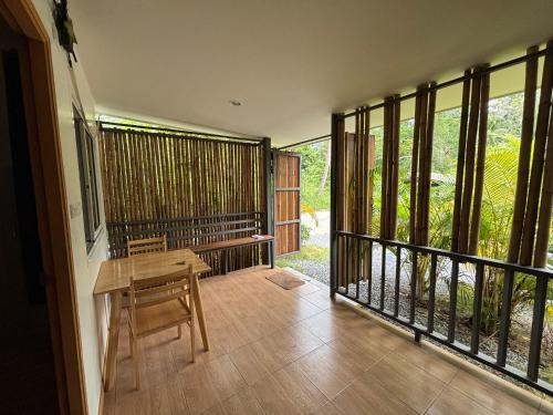 Балкон или терраса в Lom Phangan Studio