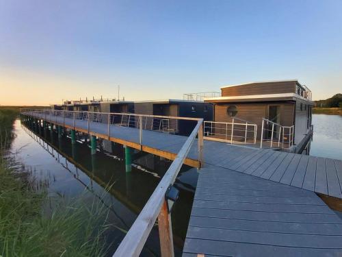 Fotografie z fotogalerie ubytování Hausboot MeerZeit v destinaci Hohenkirchen