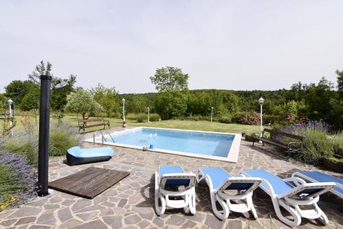 Villa with private pool and garden retreat