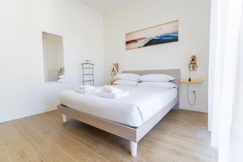 Bright Apartment 2 in Guido monaco photo 17