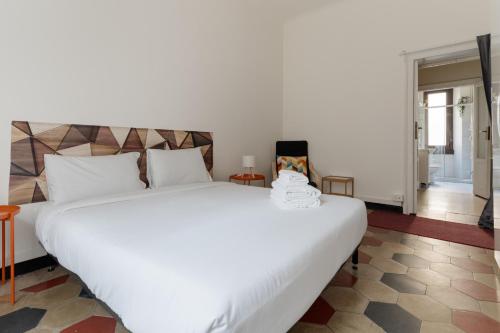GuestHost - Porta Romana Lovely Apartment