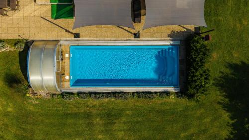 Afbeelding uit fotogalerij van Penzion Platan in Ňárad