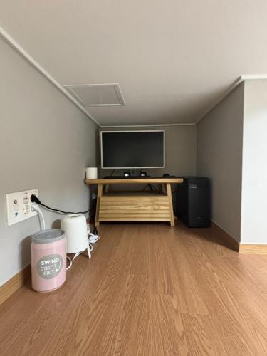 Et tv og/eller underholdning på City Center Duplex Room