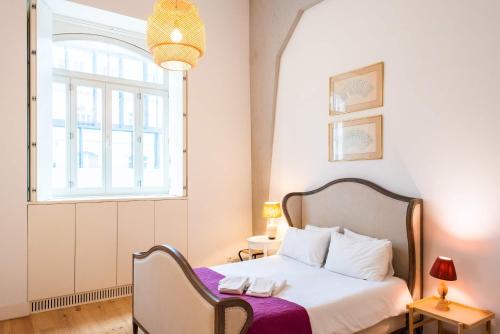 Stylish Apartment near Timeout Market