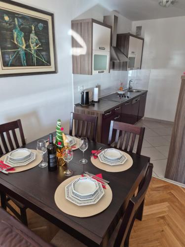 APARTMAN Flori