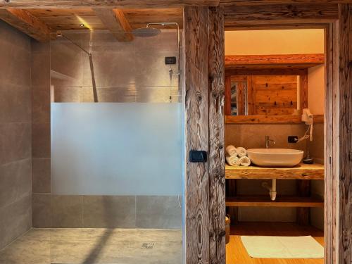 Ένα μπάνιο στο Alla Frasca Verde