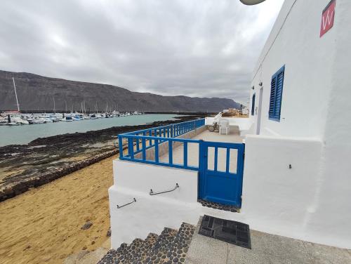 Casa La Playa con terraza a pie de la Playa