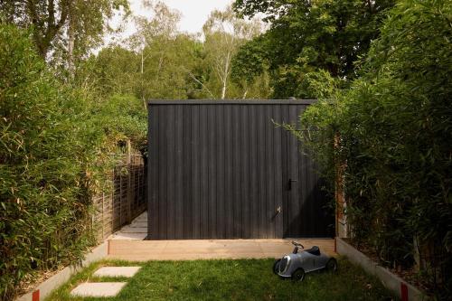 Zahrada ubytování Elegant 4-Bed Townhouse Private Garden Parking