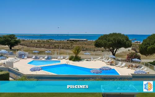 CAMARG'Beach Vue mer-Piscines-Plages-Tennis-Parking-4PERS