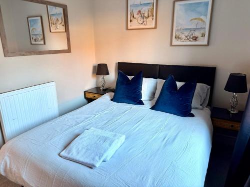 South Gyle House - SuperFast WiFi and Free Parking - 7 minutes from Edinburgh Airport photo 17