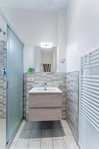 UNYCA - Modern Studio in Florence