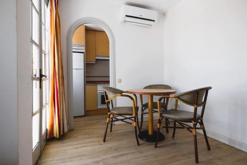 Køkken eller tekøkken på Fuentepark Apartments