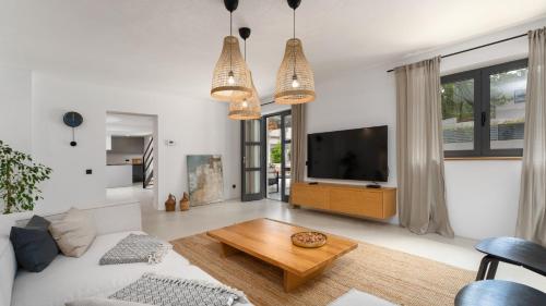 Modern villa Molindrio with pool in Porec