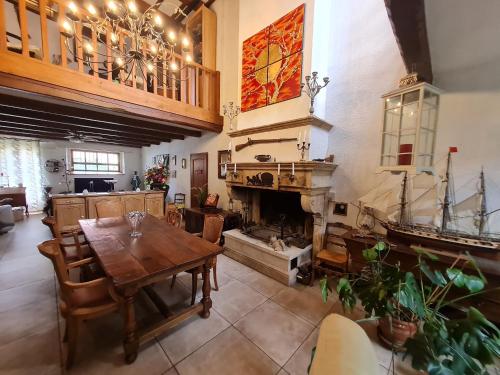 Χώρος καθιστικού στο Au fil du temps 54