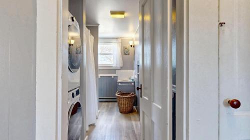 Ванная комната в Dancing QueenUPDATED APRIL 2025