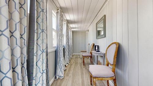 Et tv og/eller underholdning på Salt Life #2 by Bayley Vacation Rentals