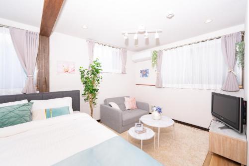 Tanuki Apartment Shinjuku West