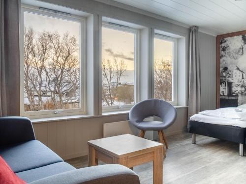 Postel nebo postele na pokoji v ubytování Lofoten Bed & Breakfast Reine - Rooms & Apartments