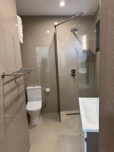 Ένα μπάνιο στο Sublime T2 Lumineux et Calme