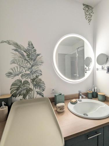 Beautiful 3-bedroom apartment with terrace, park view