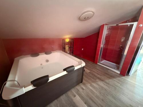 Billede fra billedgalleriet på Atena B&B APARTMENTS Imperial i San Silvestro