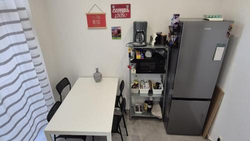 Cucina o angolo cottura di Central City Apartment Mozart