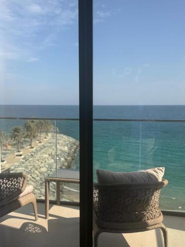 Address Beach Resort Fujairah Apartment by Blue World 4404 direct see view
