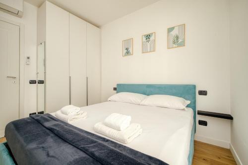 Just Urban Stays - Strategic 1-BR with Balcony - Duomo and City Life