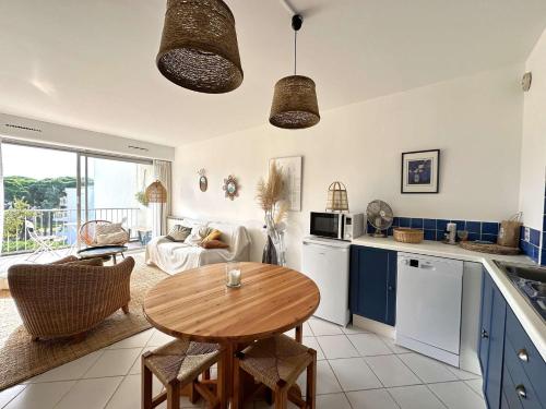 HYESER - Appartement pour 4 personnes sur le port d'Hyères