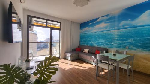Lovely balcony sea views By CanariasGetaway