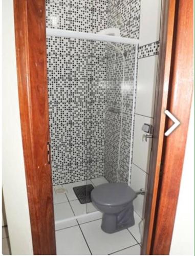 Ένα μπάνιο στο Hotel Comendador Express