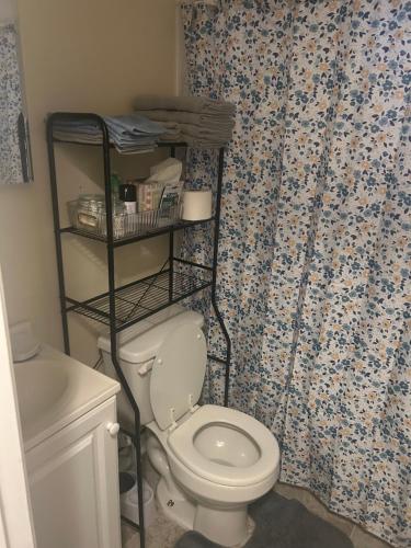 Koupelna v ubytování Orleans near Beale