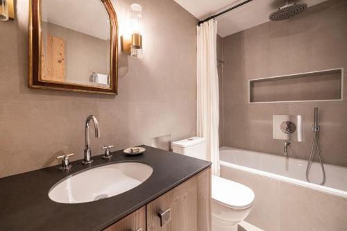 La Ruinette-Spacious 3-bed with wonderful views photo 3