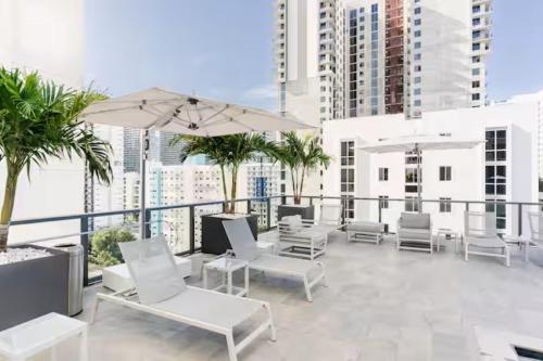 Modern Brickell Apartment Free Parking Pool and Gym photo 56