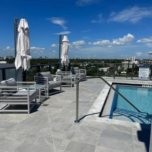 Modern Brickell Apartment Free Parking Pool and Gym photo 32